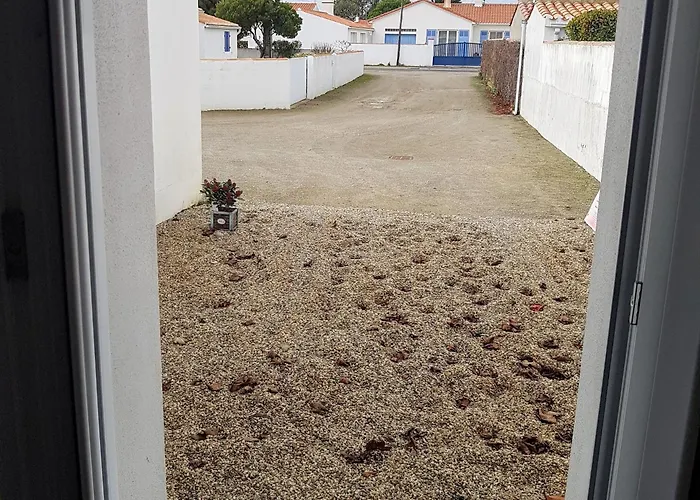 L'ampli Sur Jardin בית נופש *