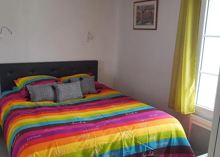 Prázdninový dům L'ampli Sur Jardin *